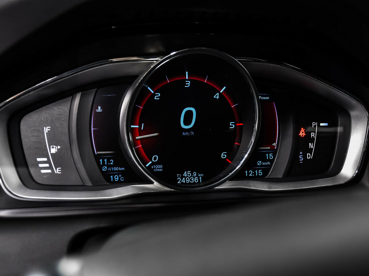 Volvo XC60 2015 года с пробегом. Фото: #9