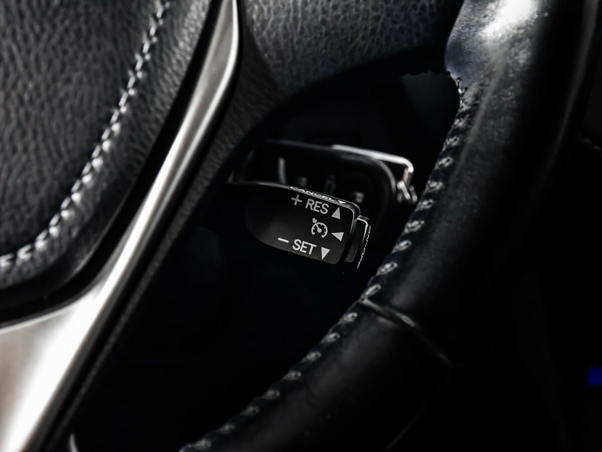 Б/У Тойота Рав4 2016 года. Фото: #14