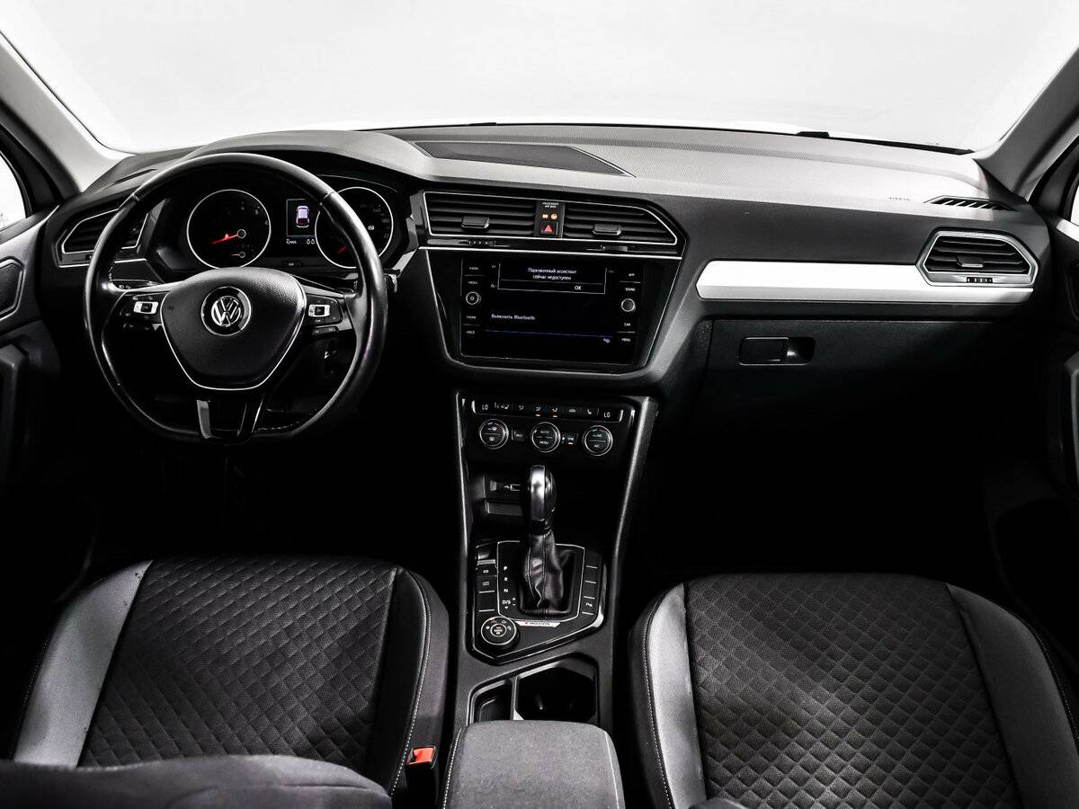 Б/У Фольксваген Тигуан 2020 года. Фото: #9