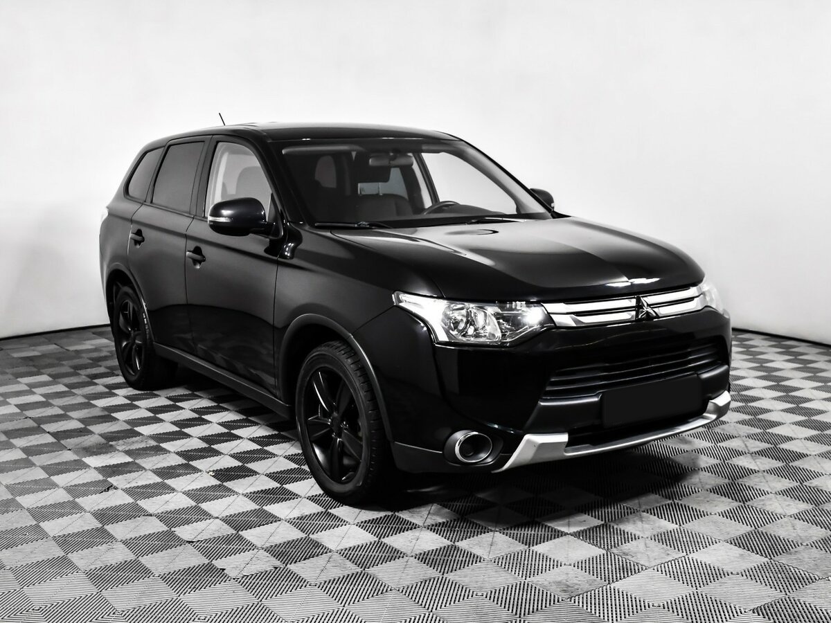 Mitsubishi Outlander 2014 года с пробегом. Фото: #2