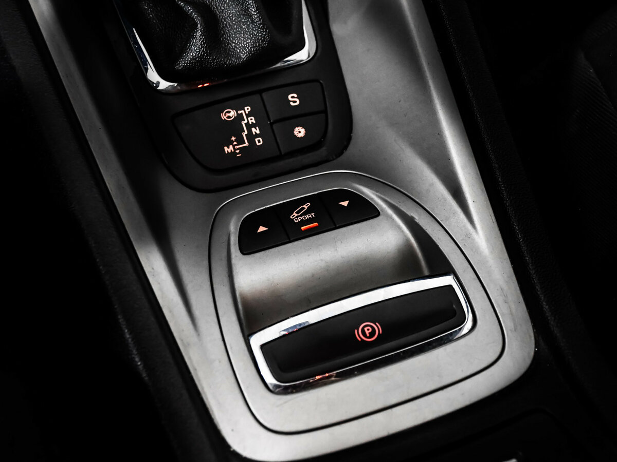 Б/У Ситроен Ц5 2012 года. Фото: #12