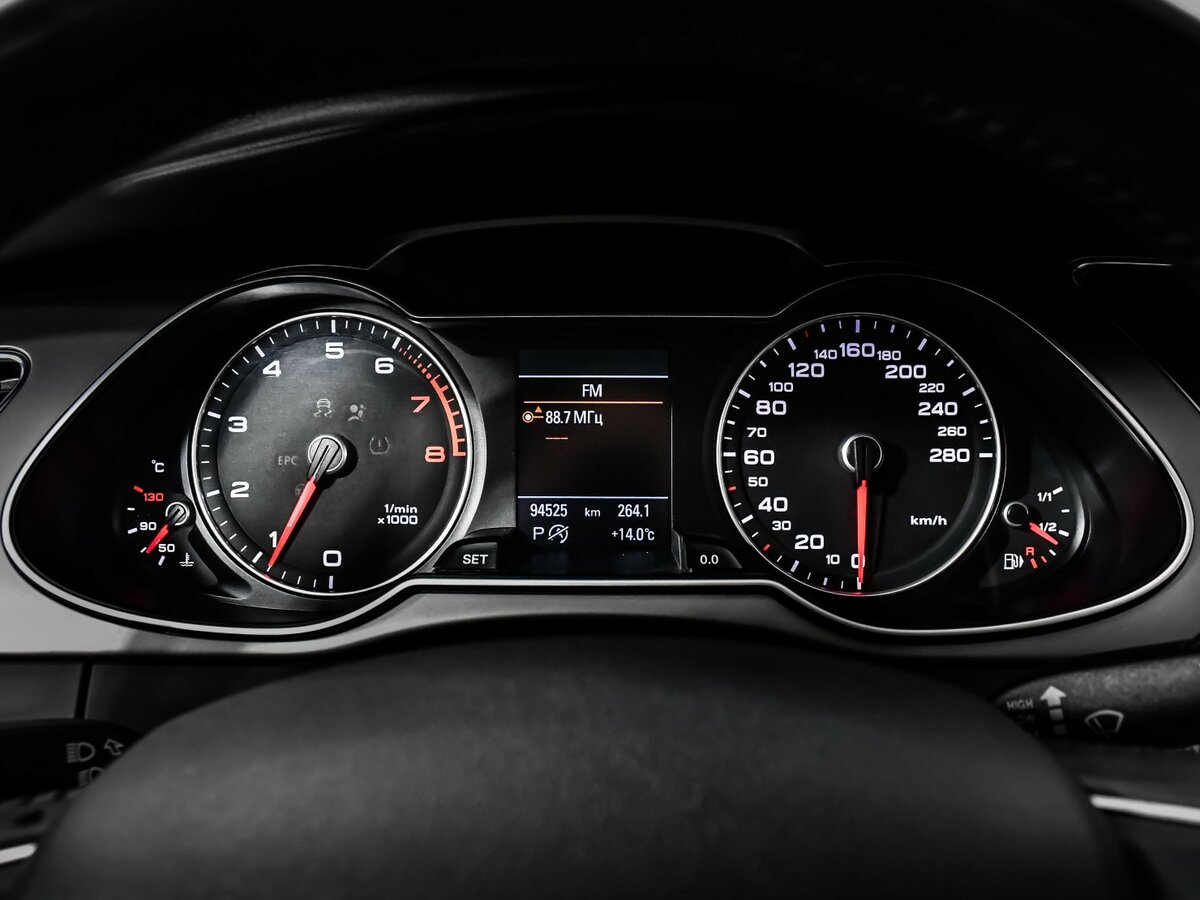 Audi A4 2013 года с пробегом. Фото: #7