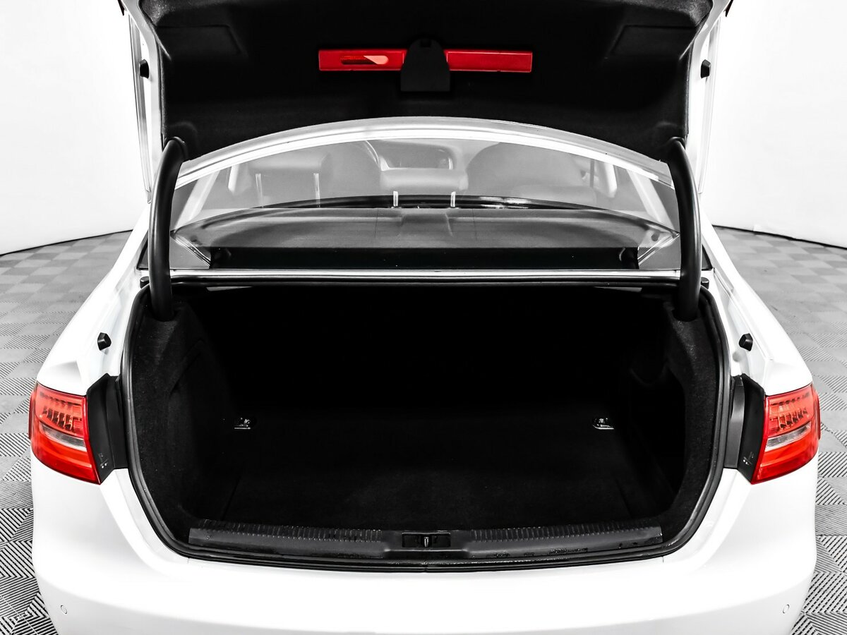 Audi A4 2013 года с пробегом. Фото: #12