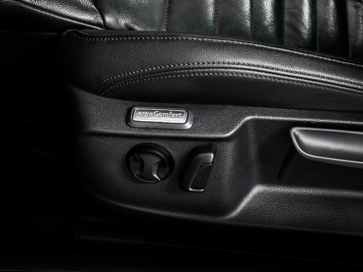 Б/У Фольксваген Пассат 2018 года. Фото: #12