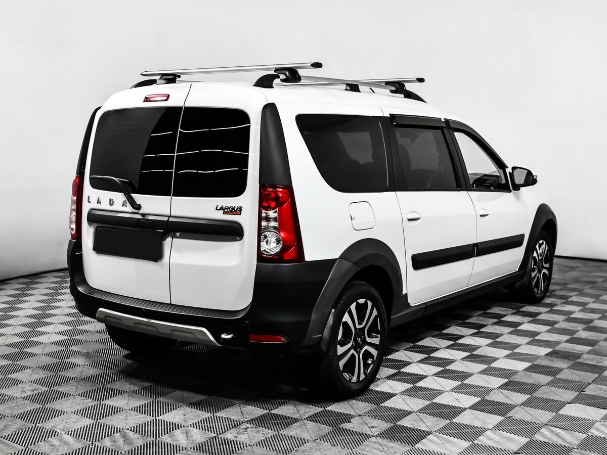 Б/У Лада (ВАЗ) Ларгус 2021 года. Фото: #4