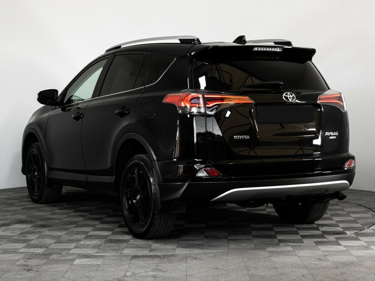 Б/У Тойота Рав4 2017 года. Фото: #7