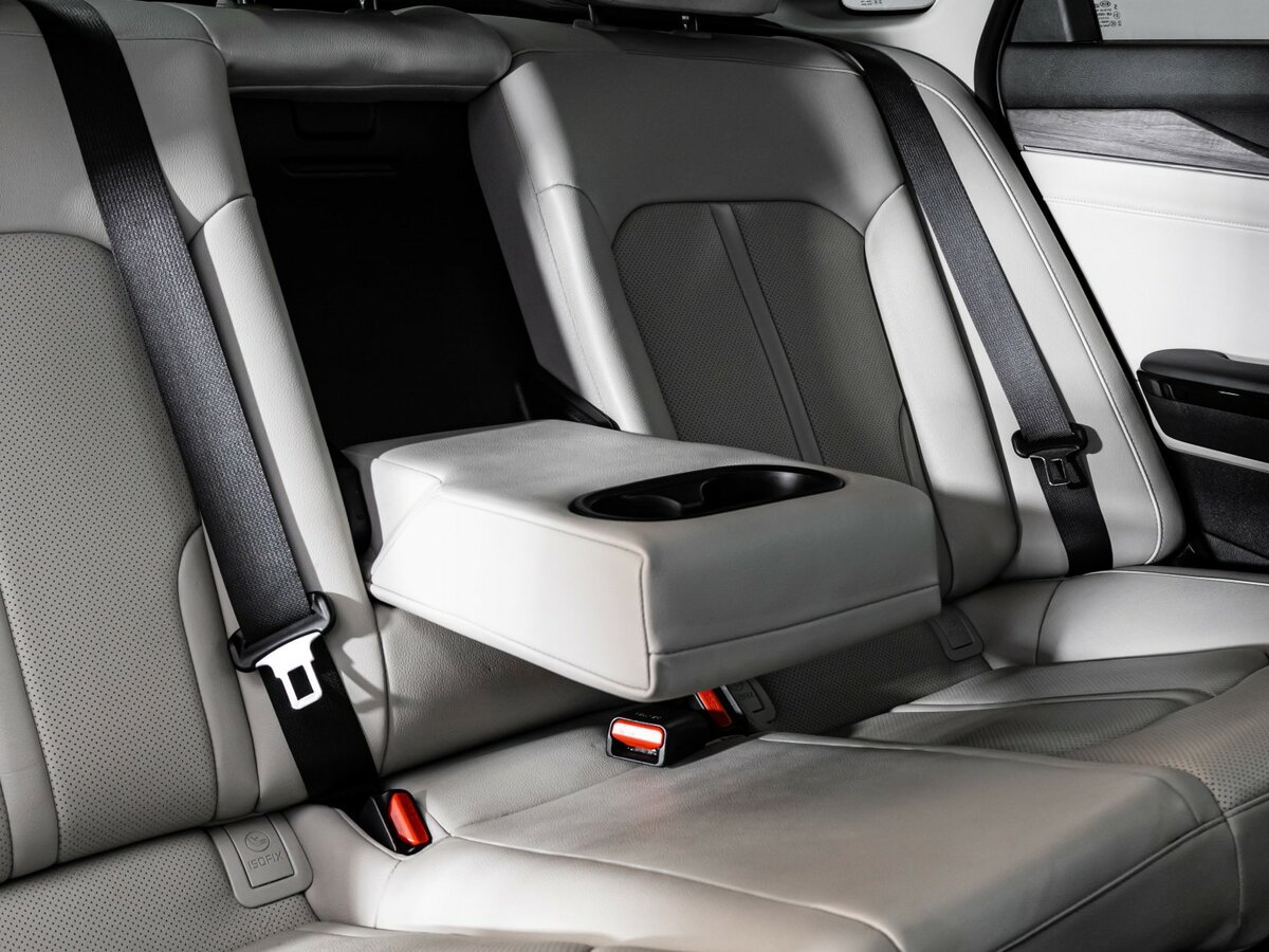 Б/У Киа К5 2021 года. Фото: #17