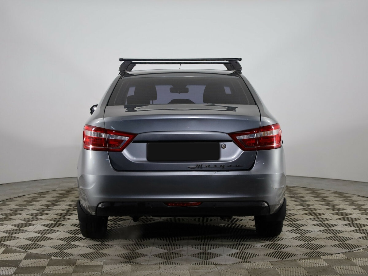 Б/У Лада (ВАЗ) Веста 2017 года. Фото: #4