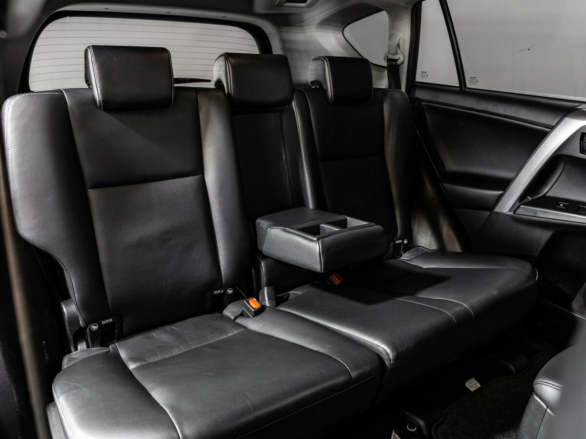 Б/У Тойота Рав4 2019 года. Фото: #14