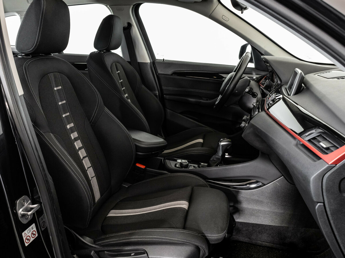 Б/У БМВ Икс1 2017 года. Фото: #15