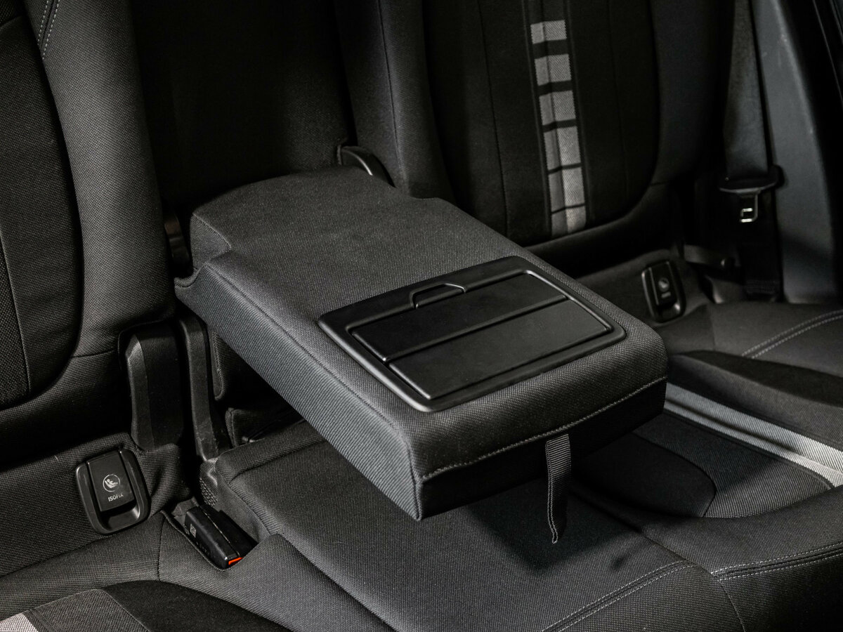 Б/У БМВ Икс1 2017 года. Фото: #21