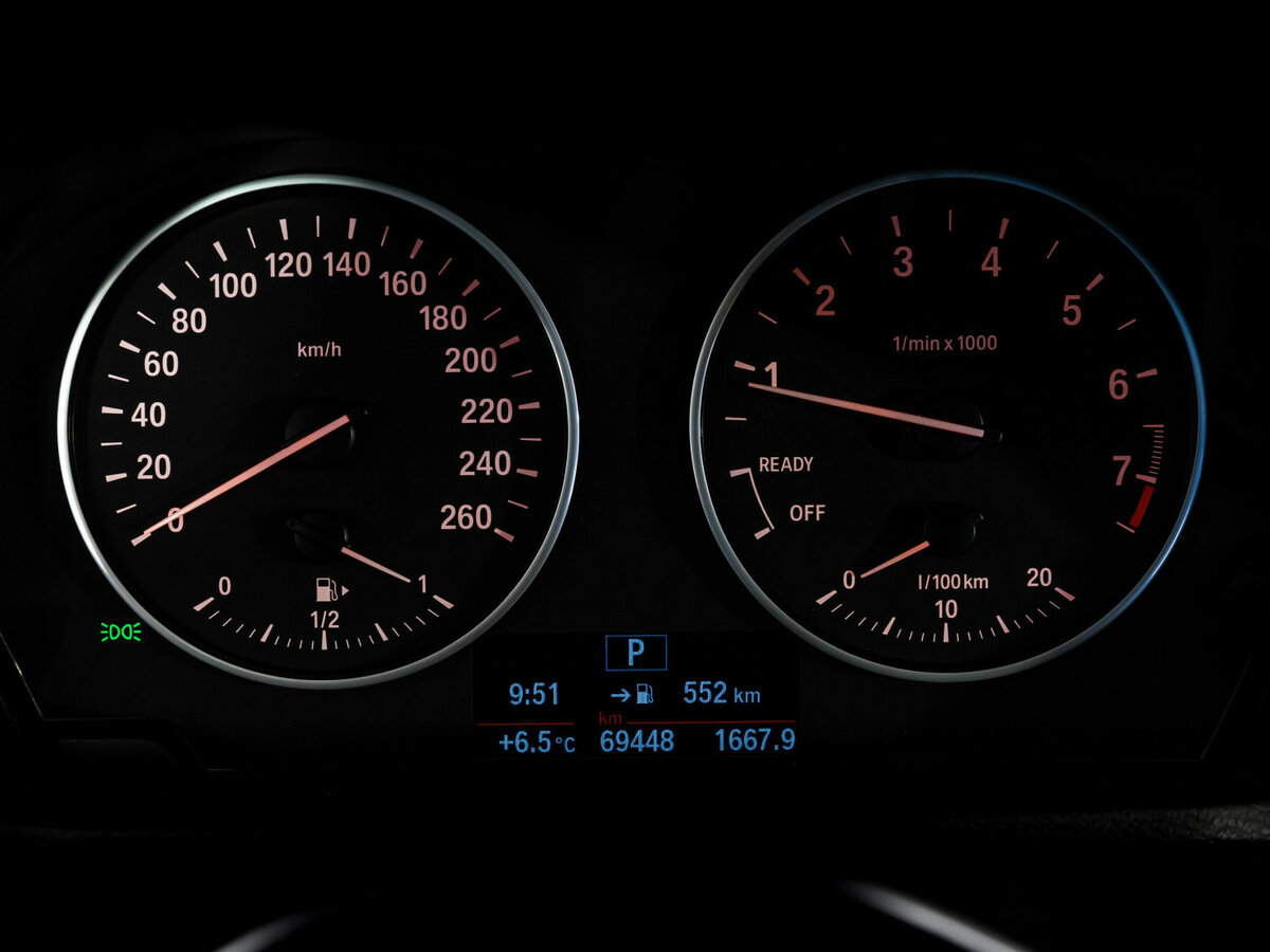 Б/У БМВ Икс1 2017 года. Фото: #27