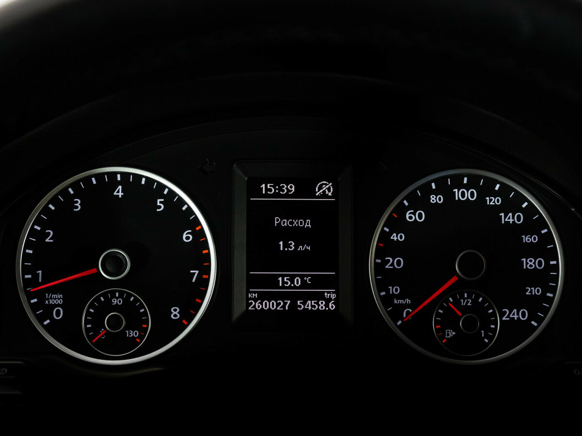 Б/У Фольксваген Тигуан 2012 года. Фото: #22