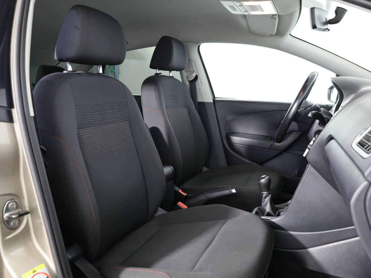 Volkswagen Polo 2017 года с пробегом. Фото: #10