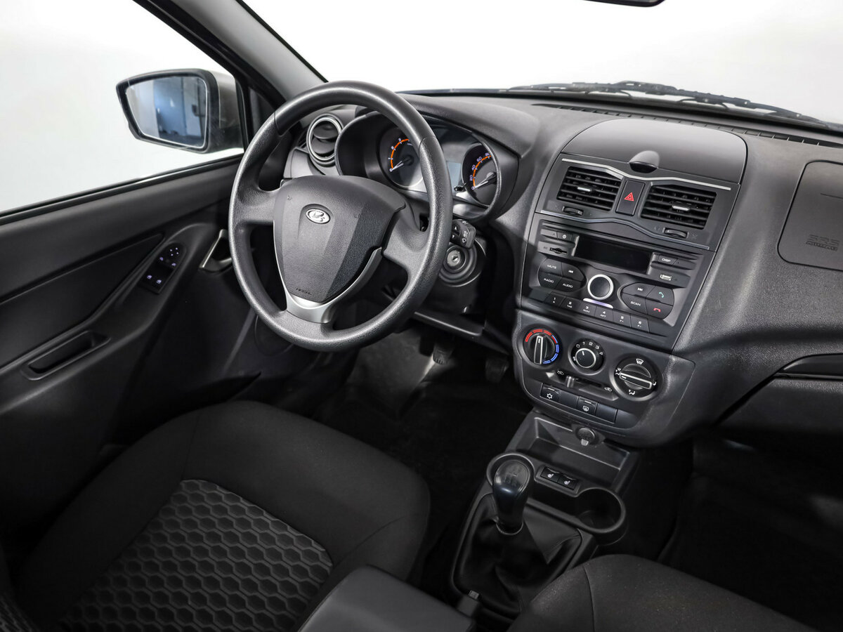 Б/У Лада (ВАЗ) Гранта 2020 года. Фото: #6