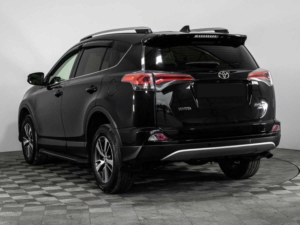 Б/У Тойота Рав4 2016 года. Фото: #5