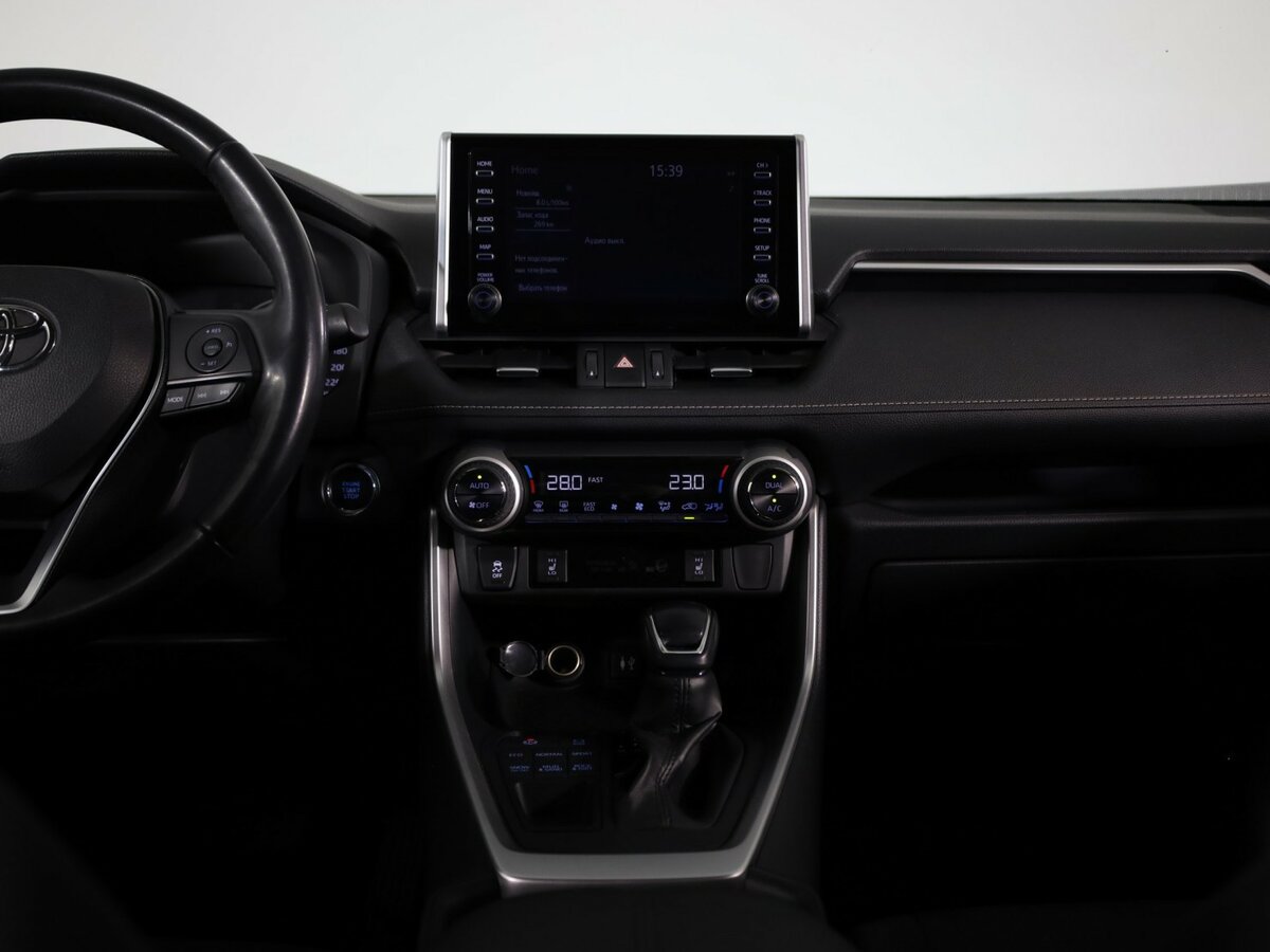 Toyota RAV4 2019 года с пробегом. Фото: #9