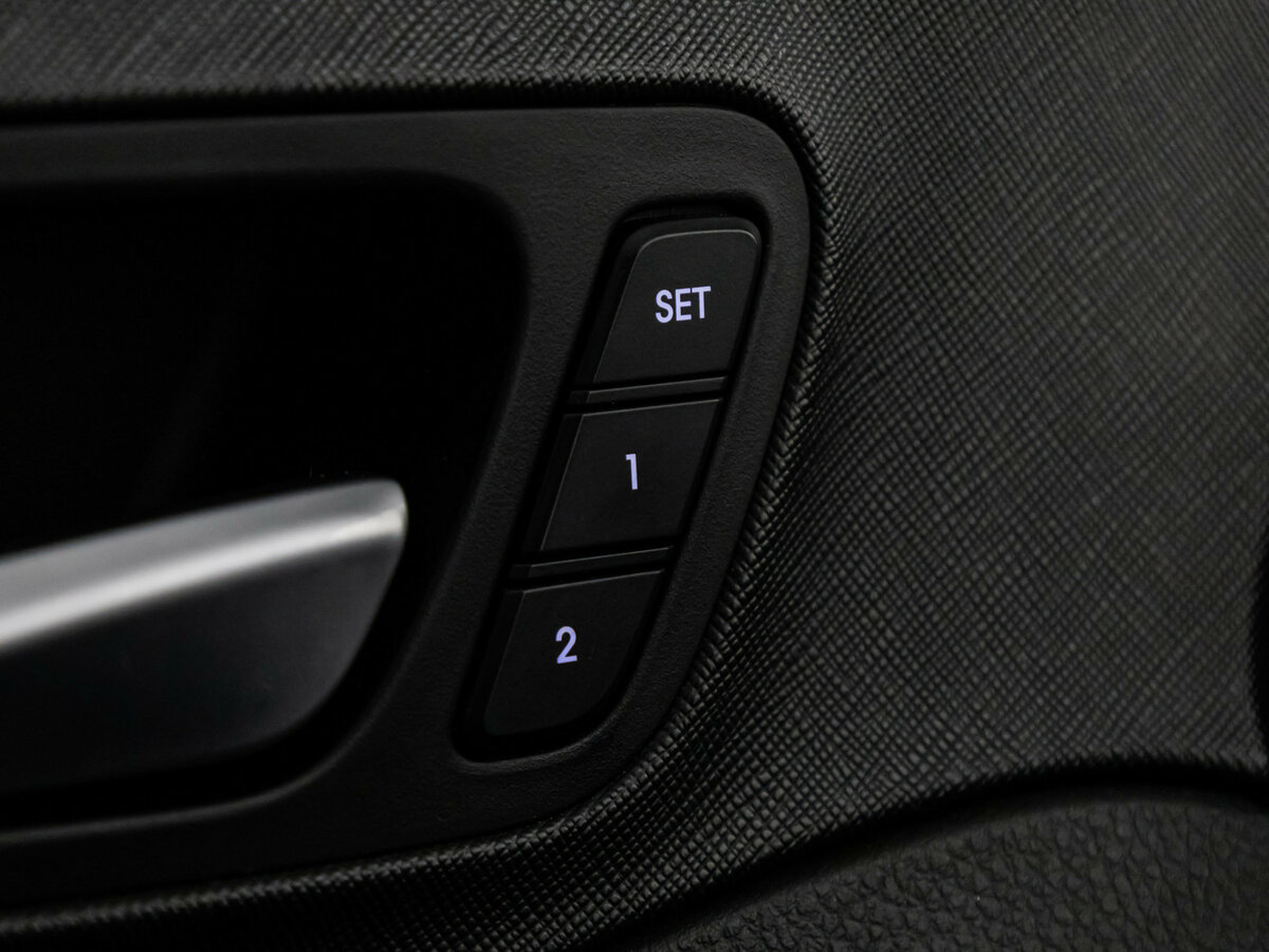 Б/У Хендай Санта Фе 2018 года. Фото: #14