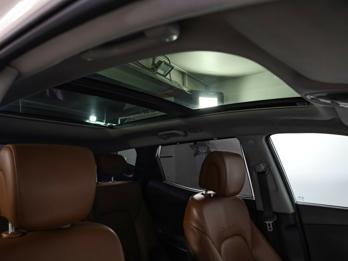 Hyundai Santa Fe 2012 года с пробегом. Фото: #28