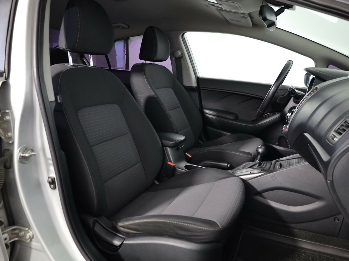 Kia Cerato 2013 года с пробегом. Фото: #10