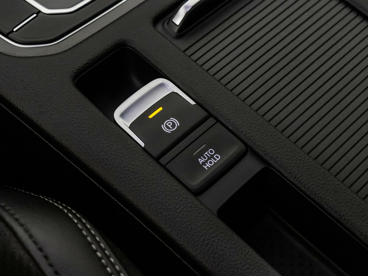 Б/У Фольксваген Пассат 2018 года. Фото: #20