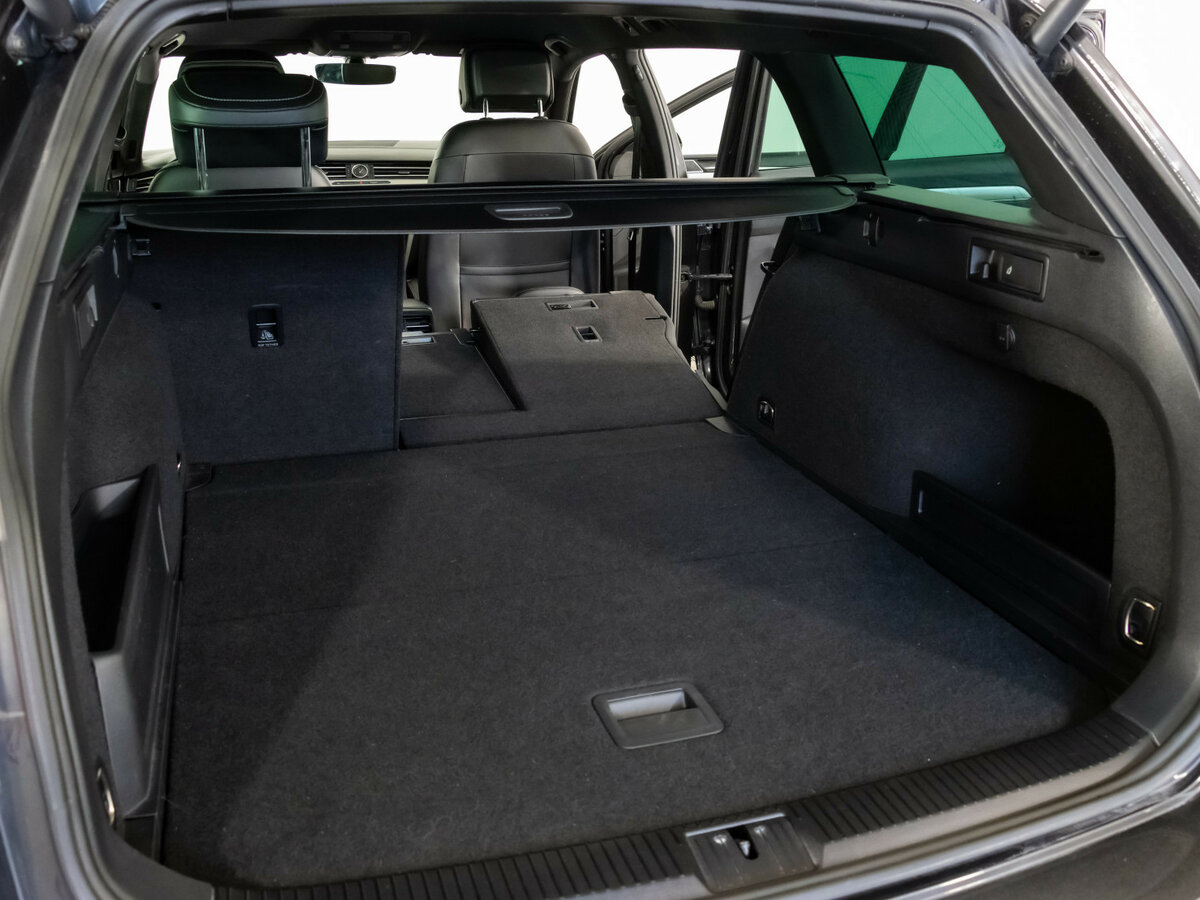 Б/У Фольксваген Пассат 2018 года. Фото: #30