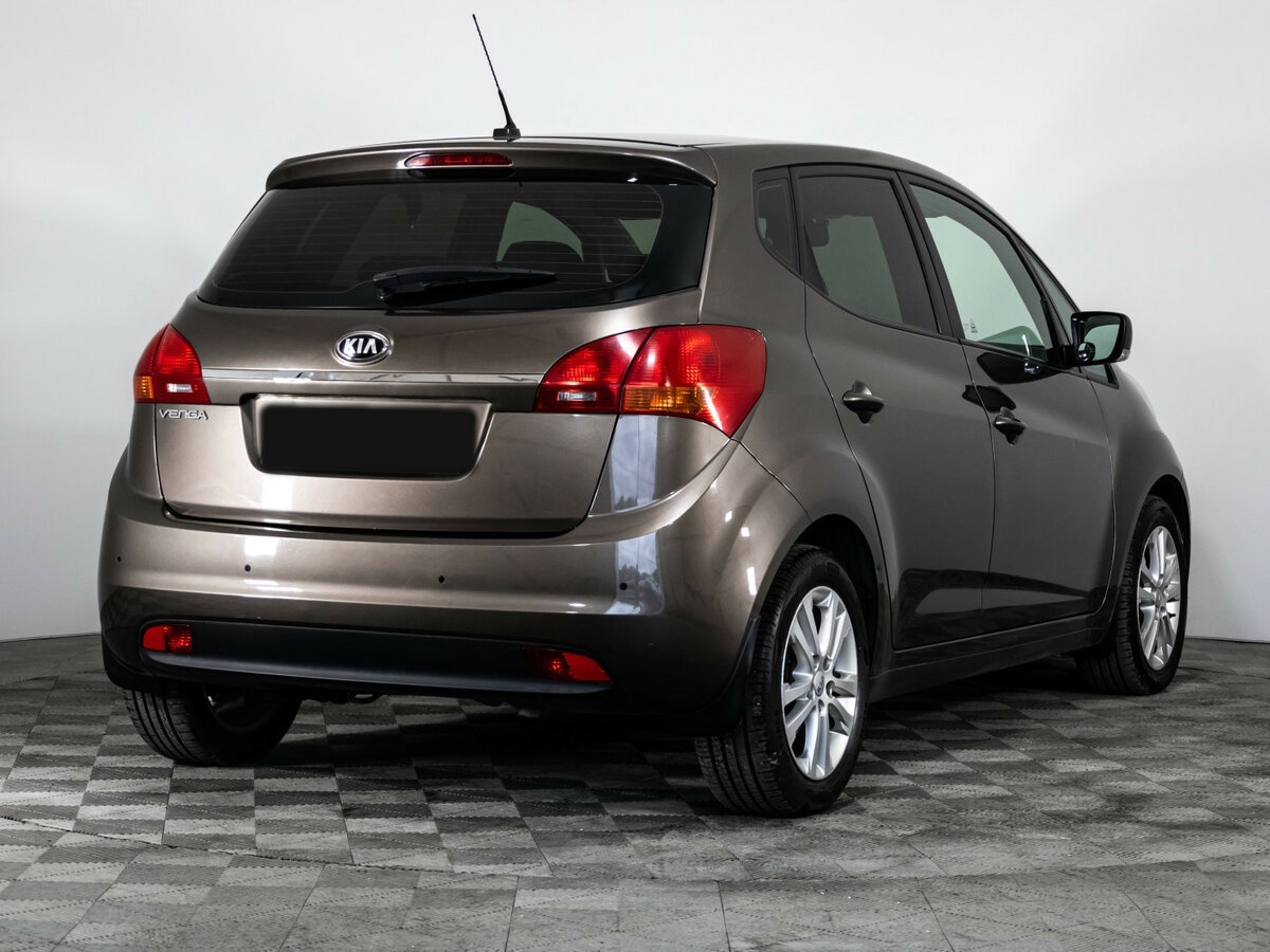 Б/У Киа Венга 2016 года. Фото: #3