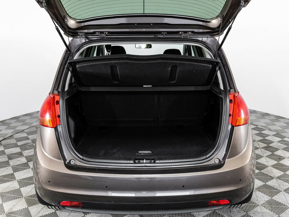 Б/У Киа Венга 2016 года. Фото: #15