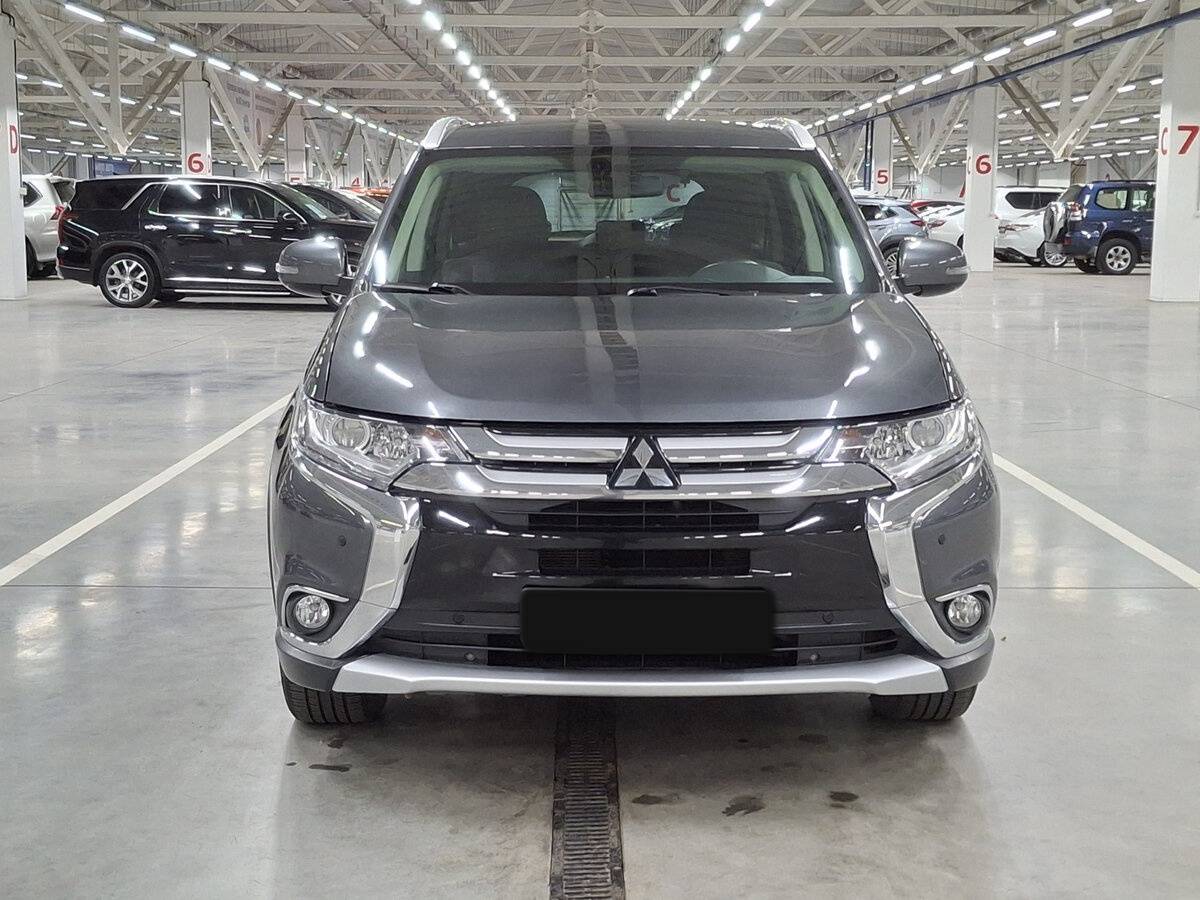 Mitsubishi Outlander 2016 года с пробегом. Фото: #1