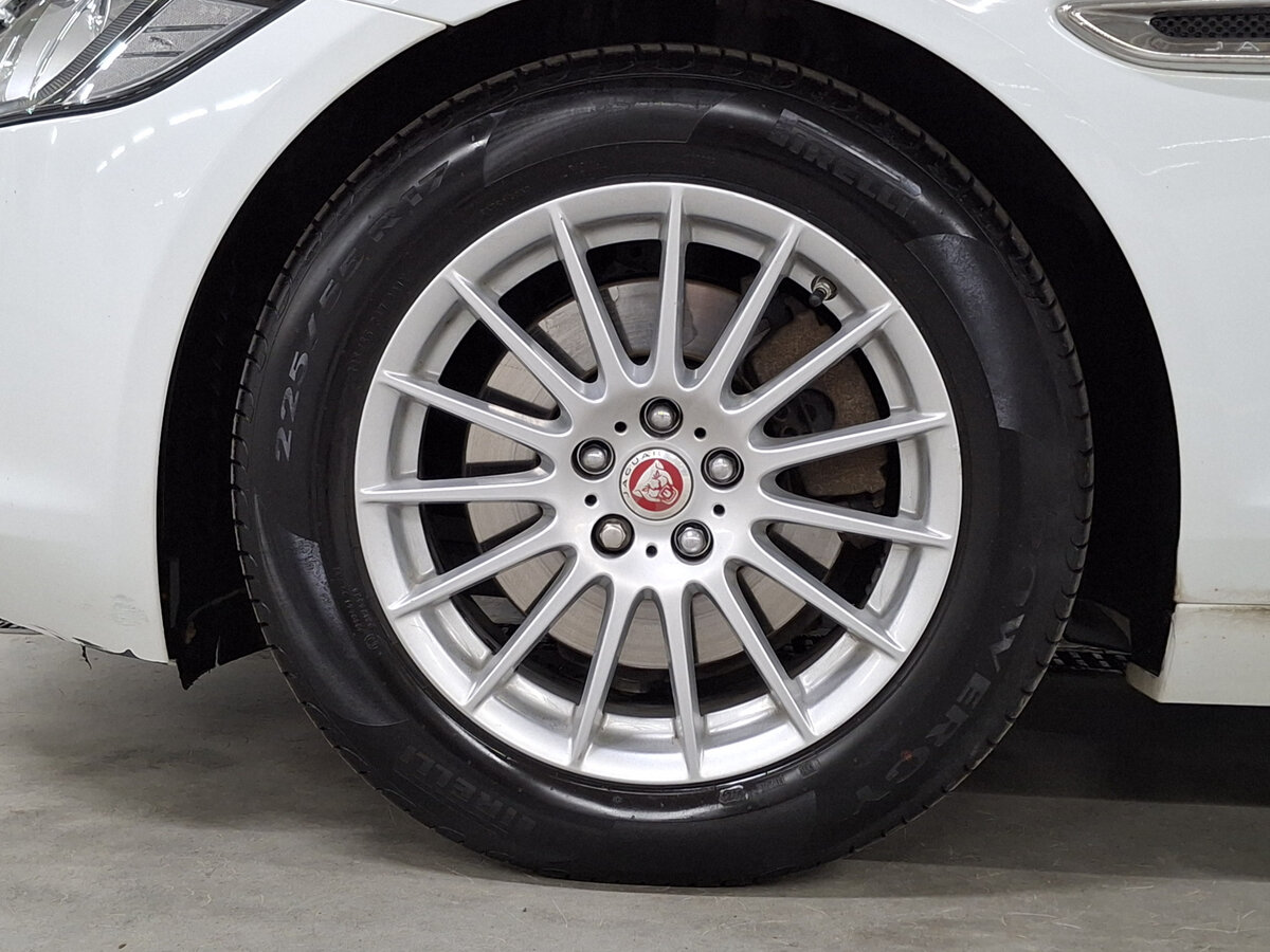 Jaguar XF 2016 года с пробегом. Фото: #17