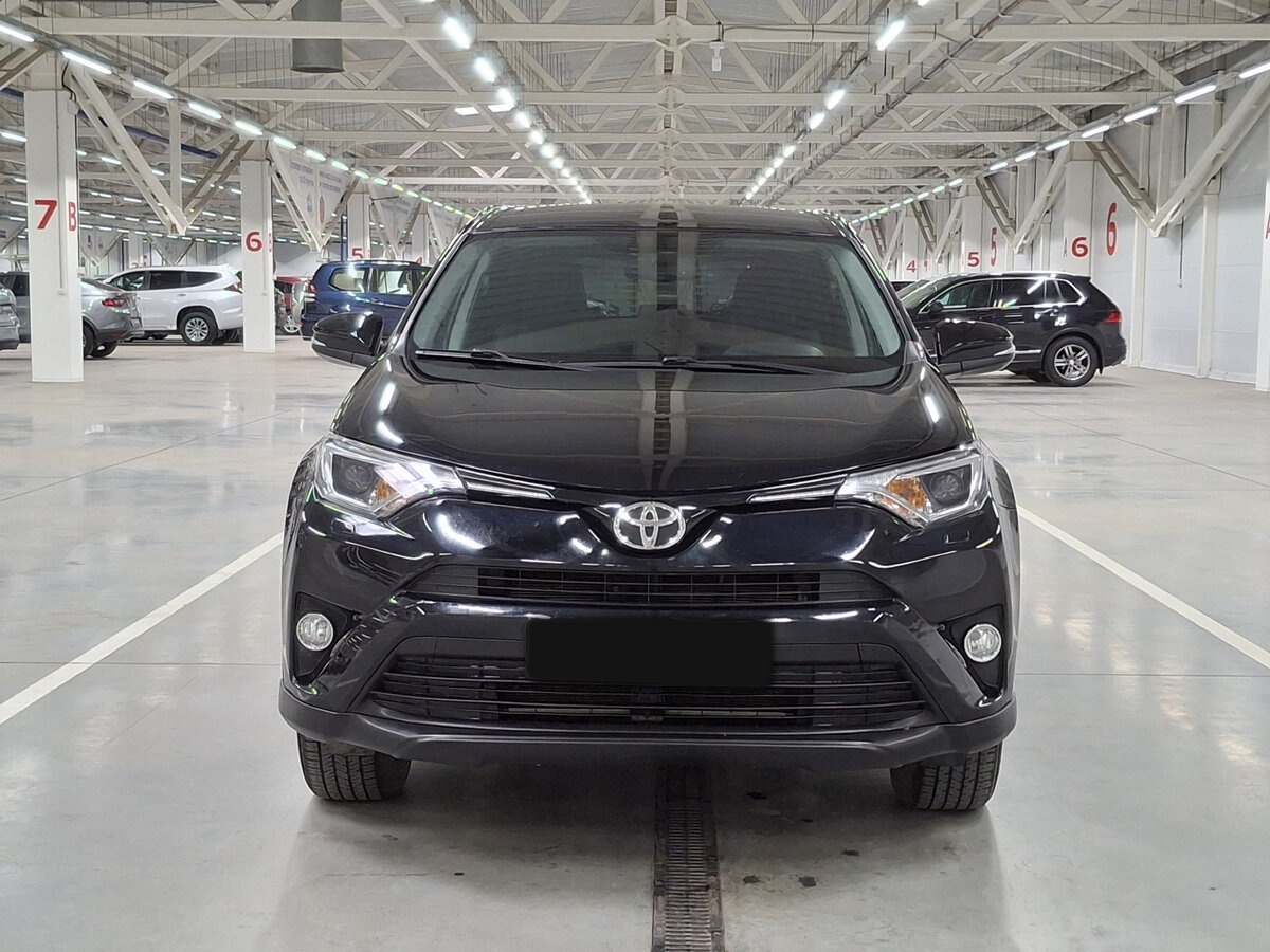 Toyota RAV4 2019 года с пробегом. Фото: #1