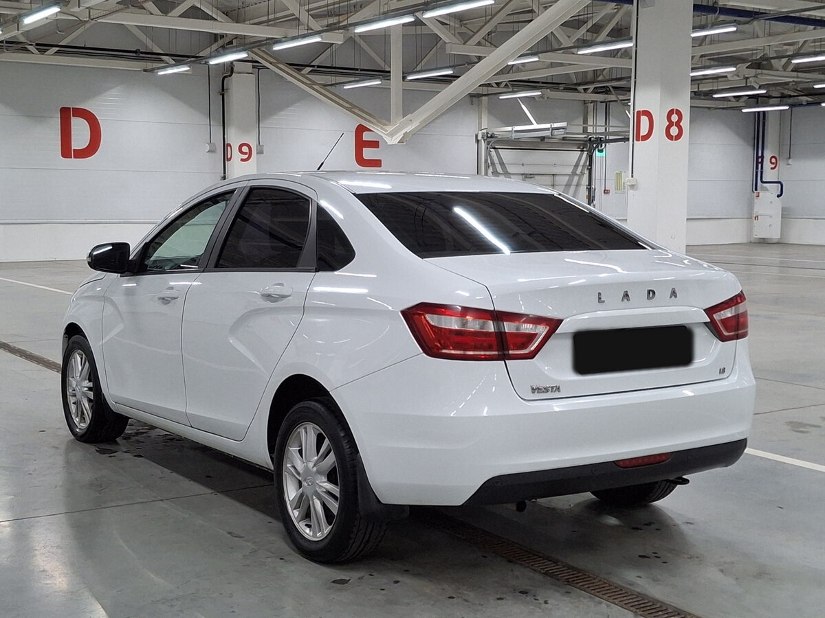 Lada (ВАЗ) Vesta 2017 года с пробегом. Фото: #6