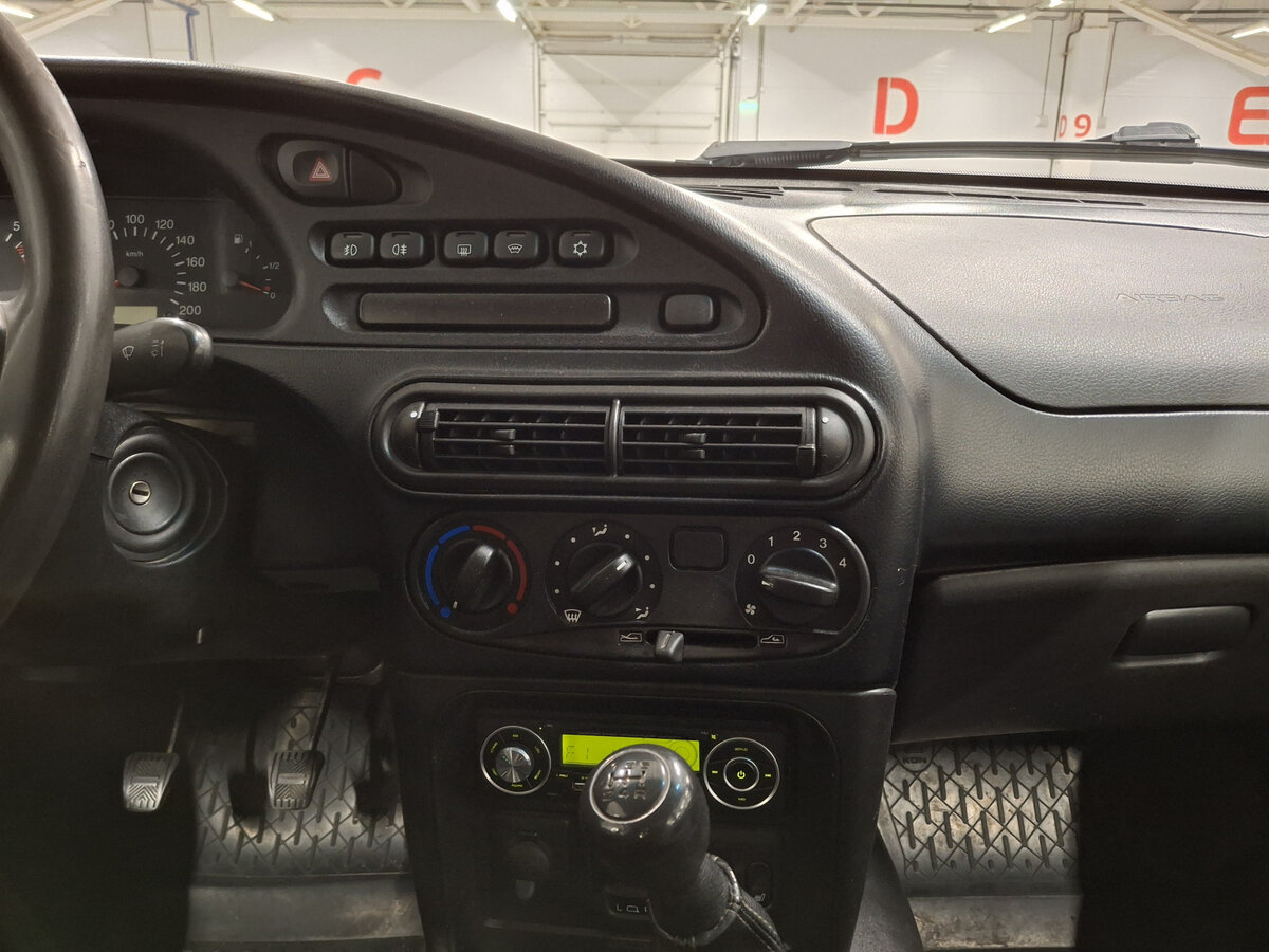 Chevrolet Niva 2017 года с пробегом. Фото: #14