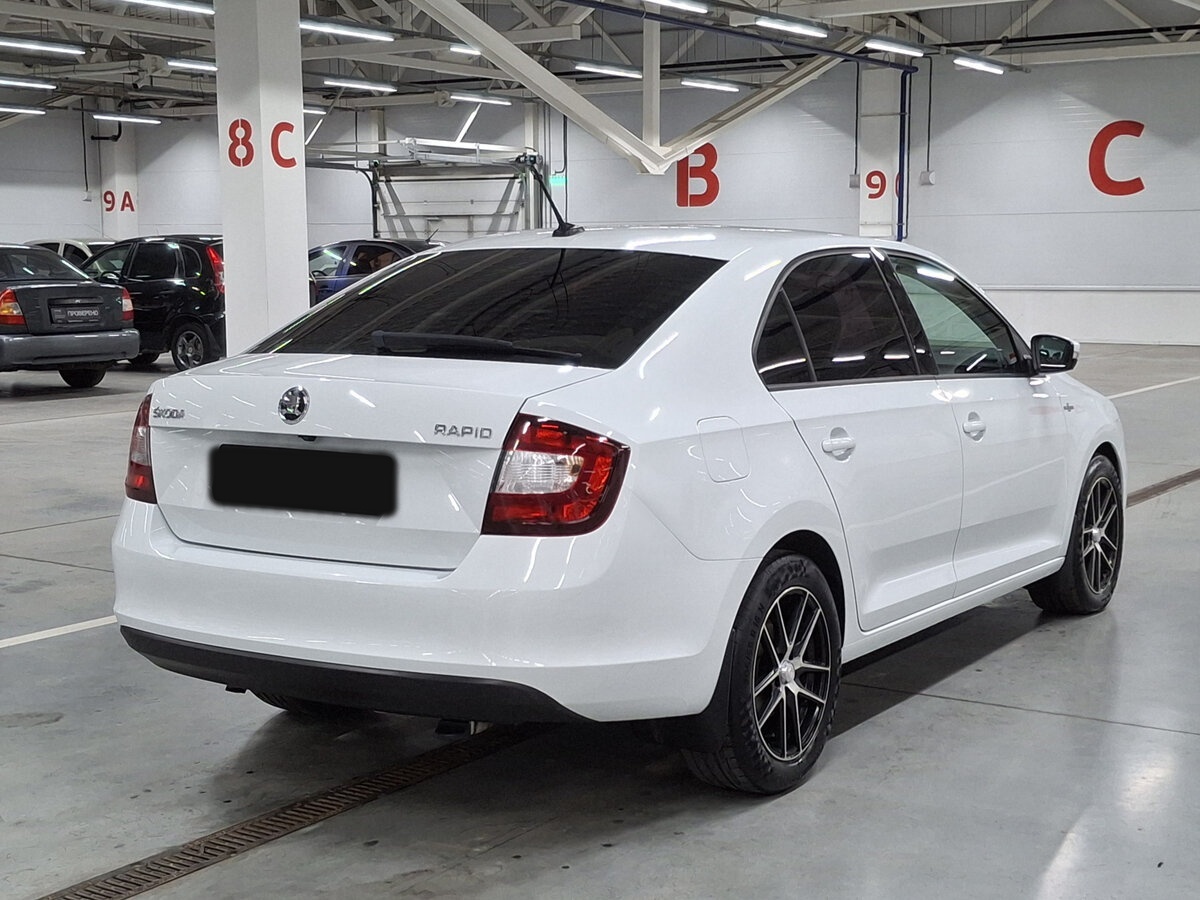 Skoda Rapid 2019 года с пробегом. Фото: #4
