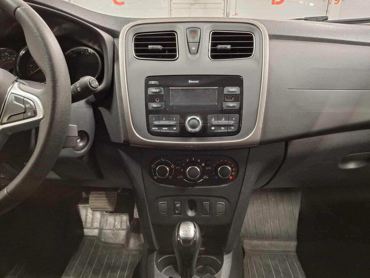 Renault Sandero 2021 года с пробегом. Фото: #14