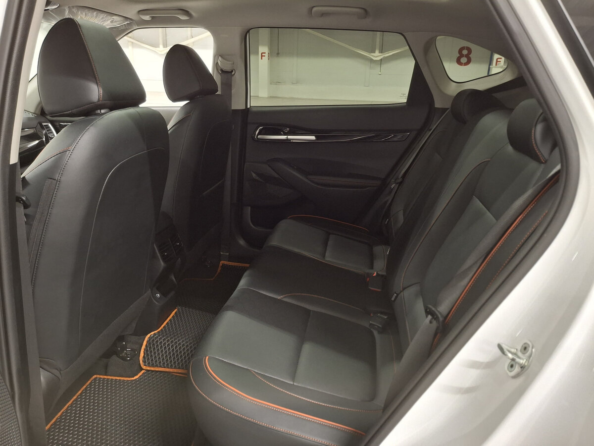 Kia Seltos 2024 года с пробегом. Фото: #11