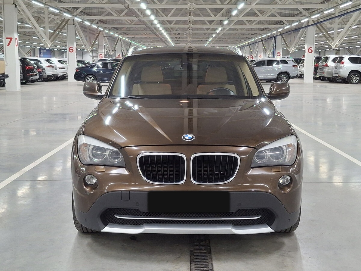 BMW X1 2012 года с пробегом. Фото: #1