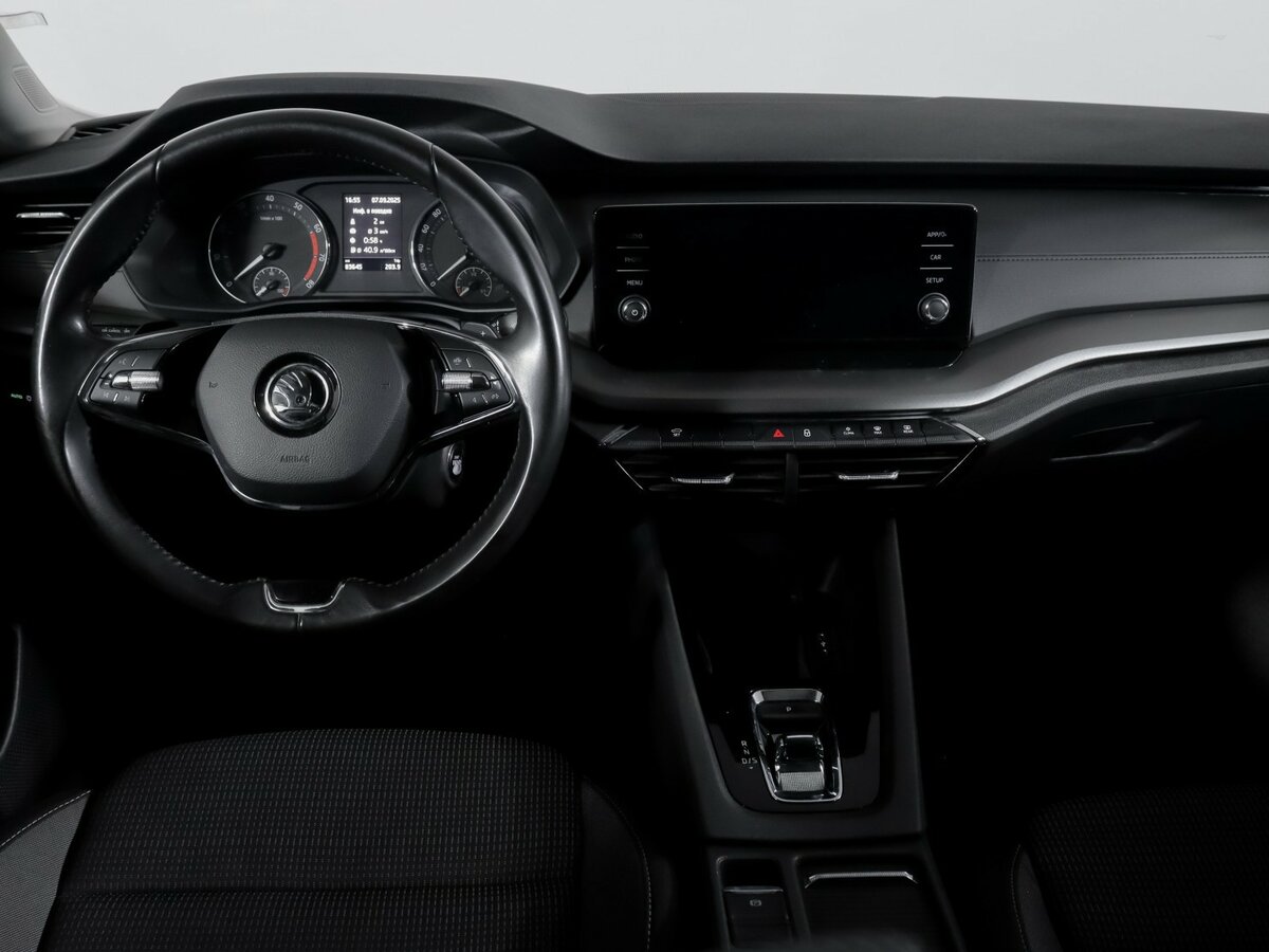 Б/У Шкода Октавия 2020 года. Фото: #9