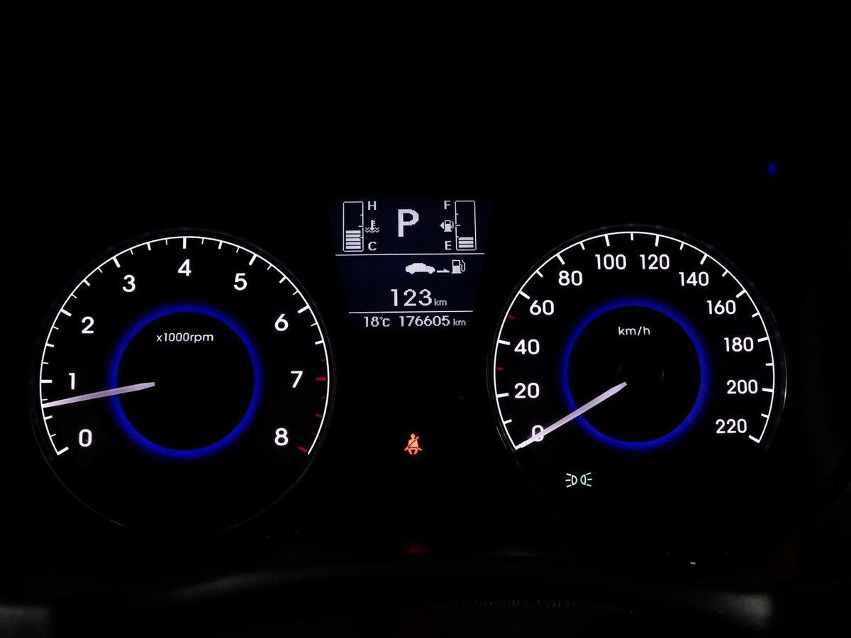 Б/У Хендай Солярис 2015 года. Фото: #8