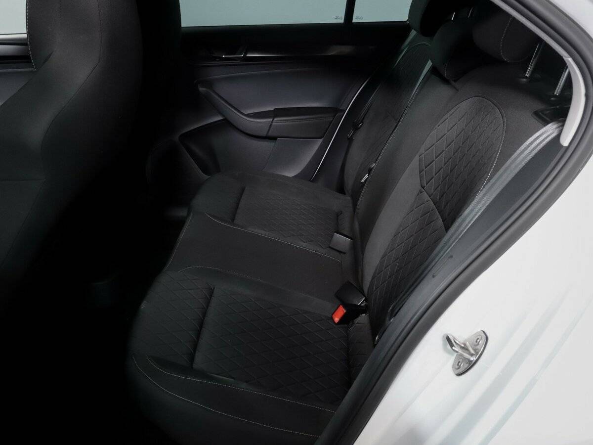 Б/У Шкода Рапид 2021 года. Фото: #7