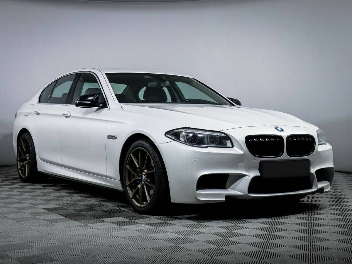 BMW 5 серии 2016 года с пробегом. Фото: #2