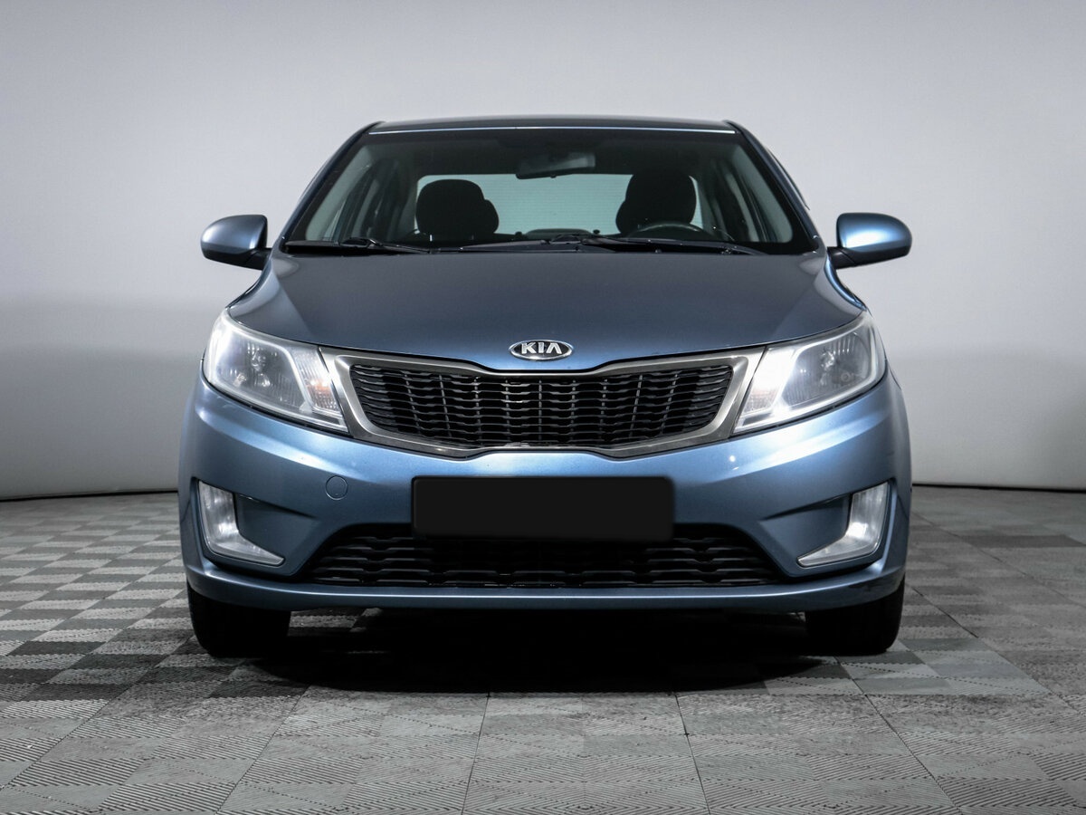 Б/У Киа Рио 2013 года. Фото: #1