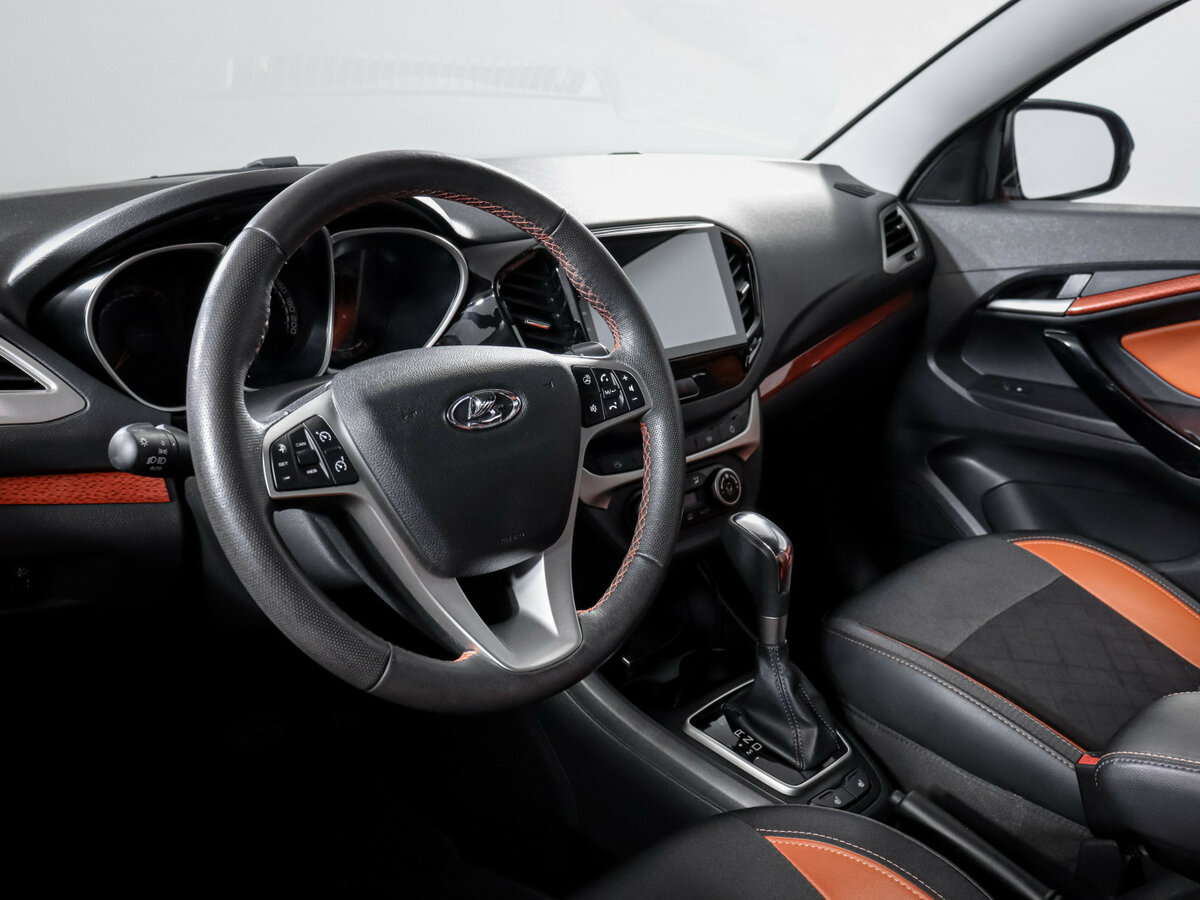 Б/У Лада (ВАЗ) Веста 2020 года. Фото: #11