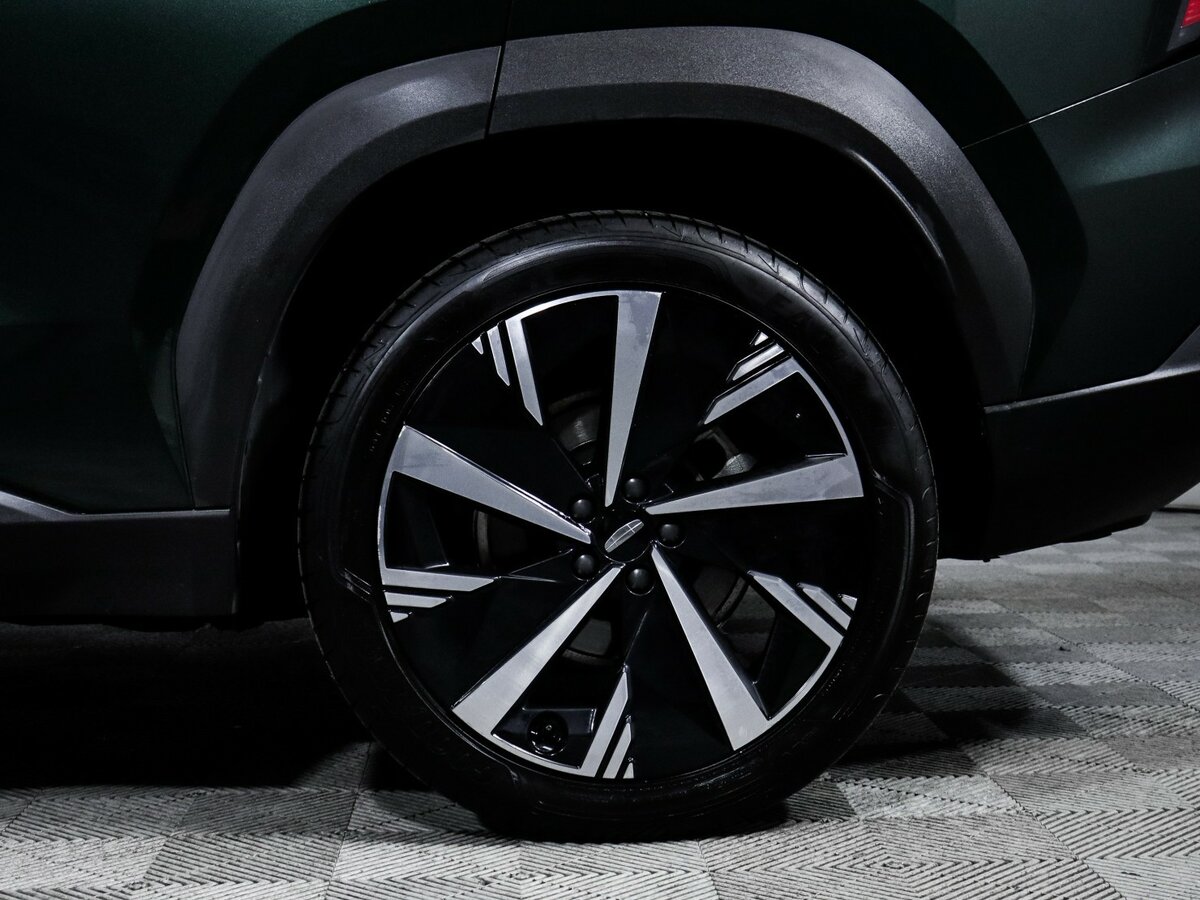 Geely Atlas 2024 года с пробегом. Фото: #12