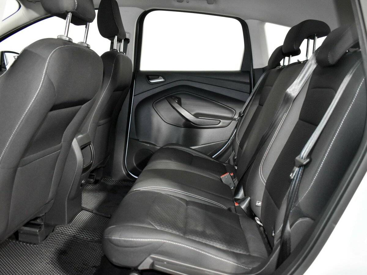 Б/У Форд Куга 2019 года. Фото: #9