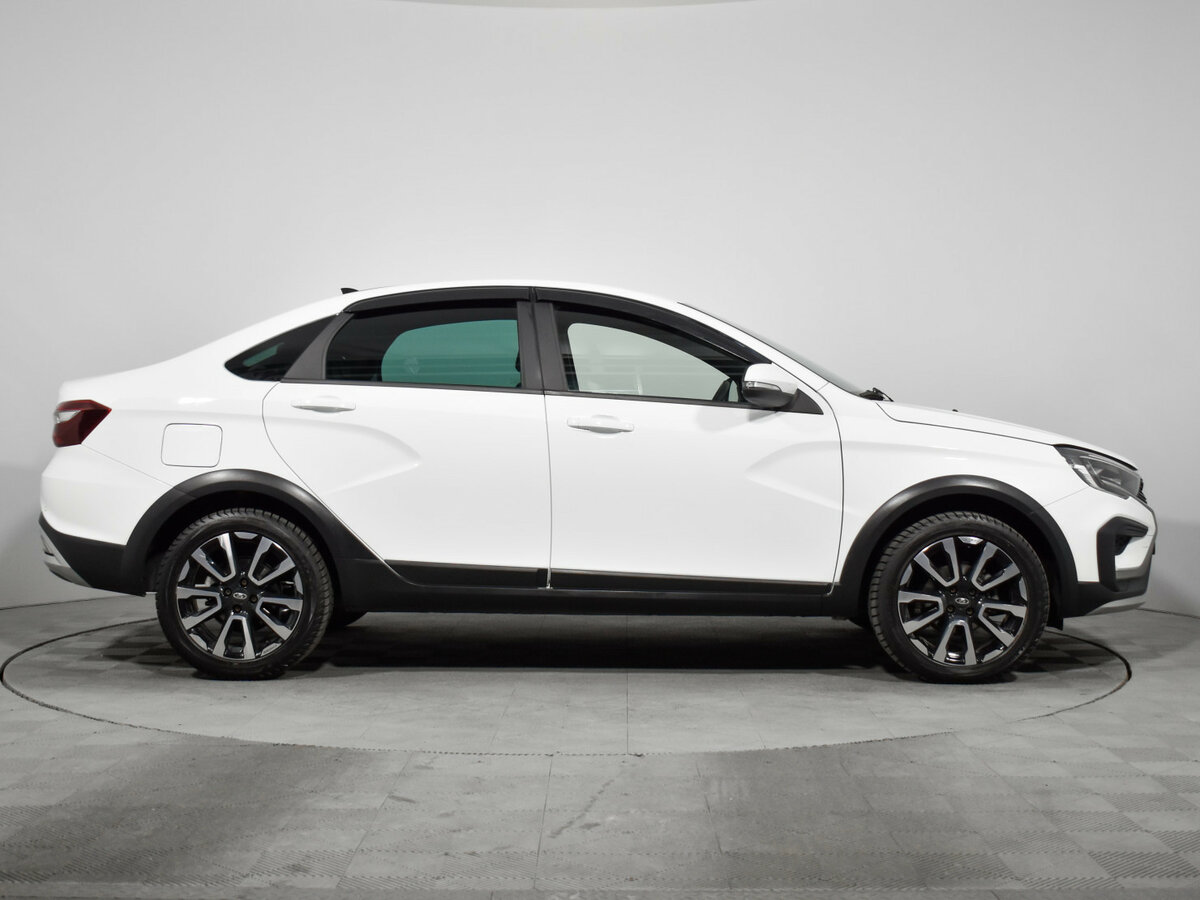 Б/У Лада (ВАЗ) Веста 2023 года. Фото: #3