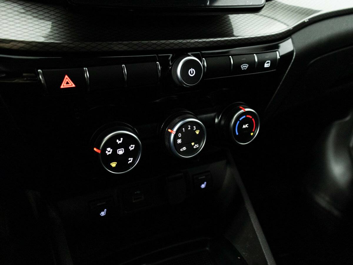 Б/У Лада (ВАЗ) Веста 2024 года. Фото: #14