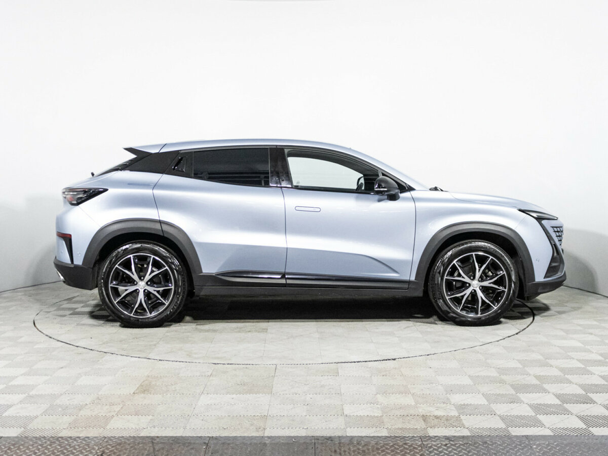 Б/У Чанган УНИ-Т 2021 года. Фото: #3