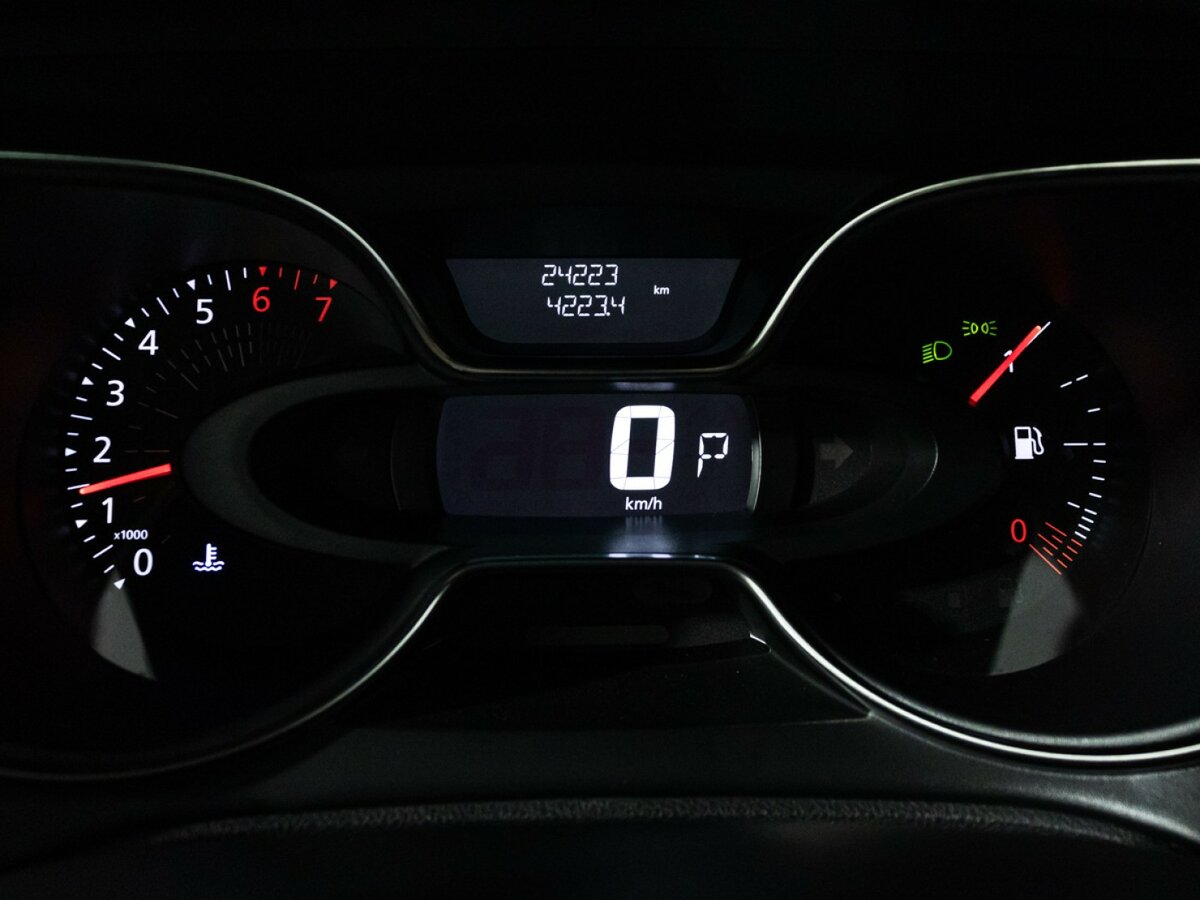 Б/У Рено Каптюр 2020 года. Фото: #10