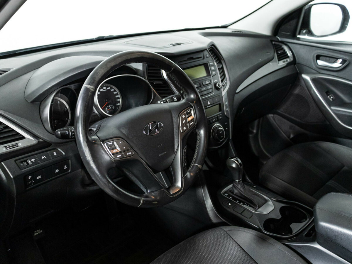 Б/У Хендай Санта Фе 2014 года. Фото: #10